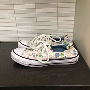 Converse Chuck Taylor women’s floral Low Top sneakers